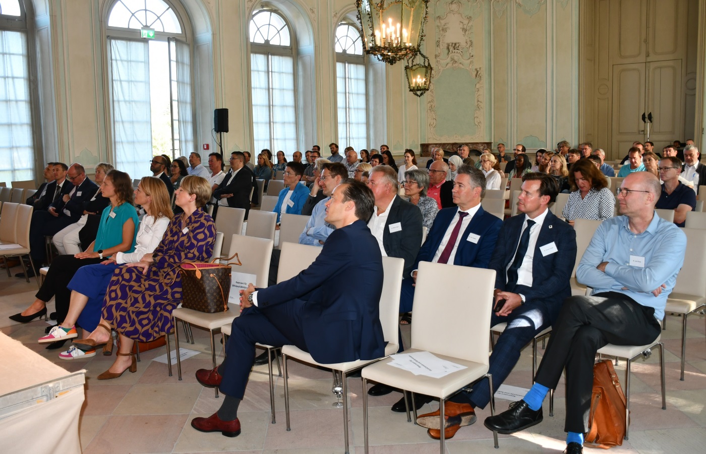 Ärzte-Fortbildung GRN-Akademie in Schwetzingen Rhein-Neckar-Kreis