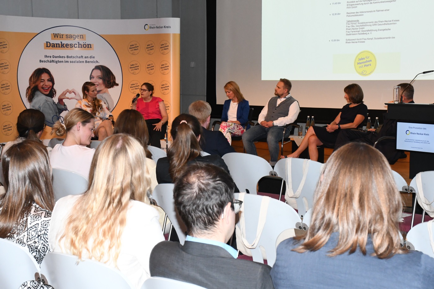 Abschlussveranstaltung der Kampagne Soziale Berufe / Berufe mit Herz vom Rhein-Neckar-Kreis im Palatin Wiesloch, Podiumsdiskussion