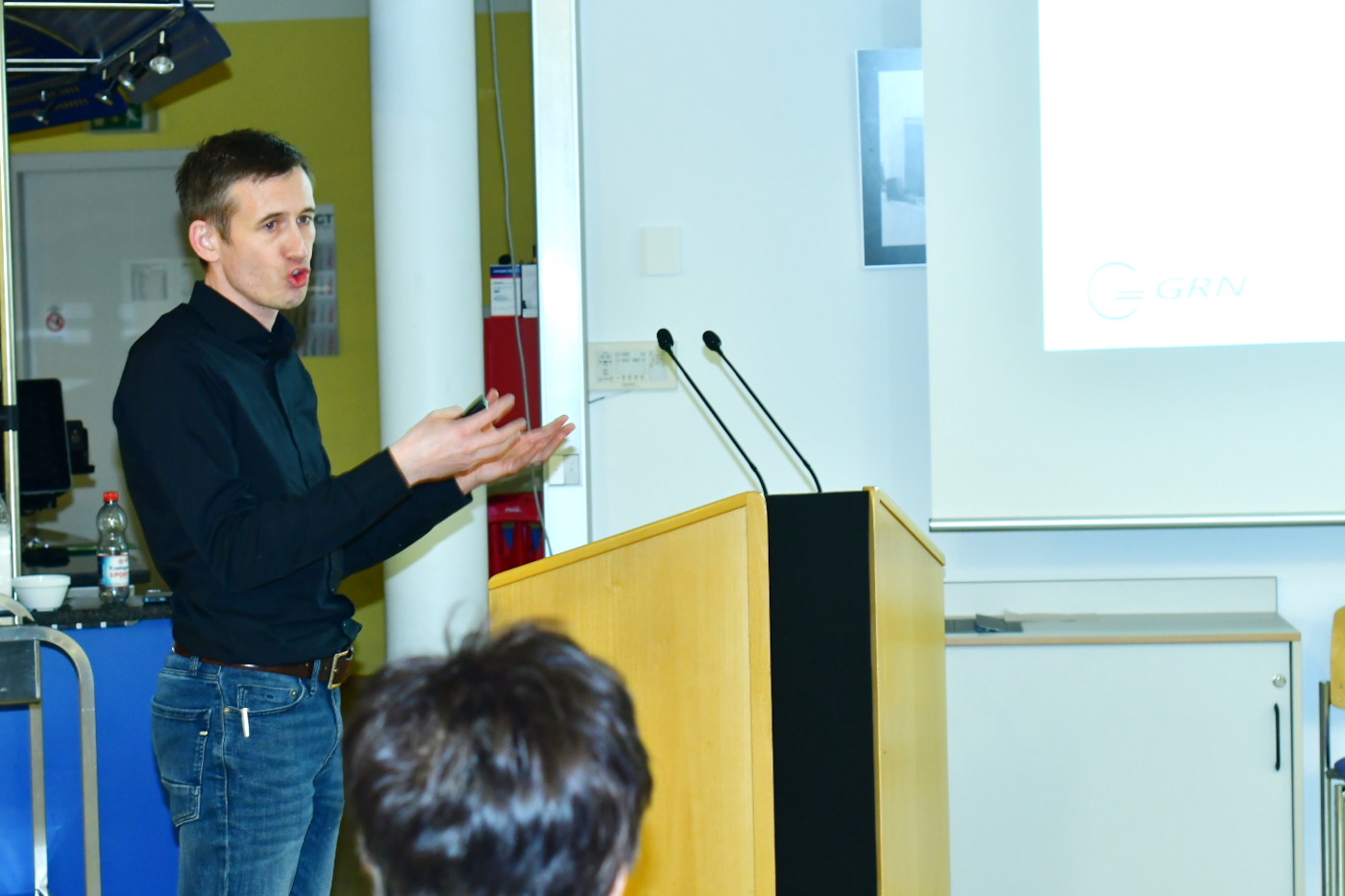 Vortrag zum Thema Darmkrebs in der GRN-Klinik Sinsheim; Referent Dr. Matthias Hassenpflug. Foto: GRN